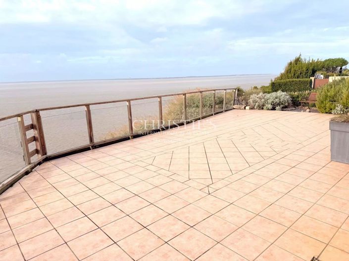 Image No.10-3 Bed Apartment for sale