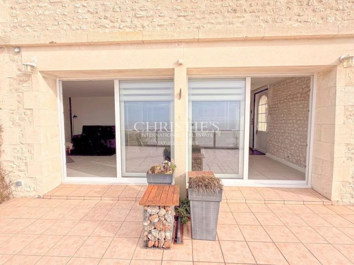 Image No.25-3 Bed Apartment for sale