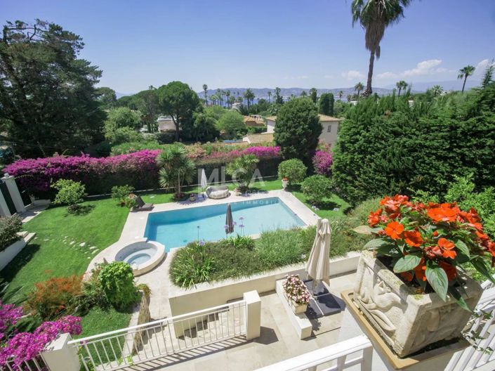 Image No.4-5 Bed House for sale