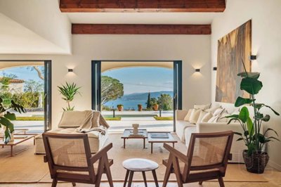 5 Bed House for sale