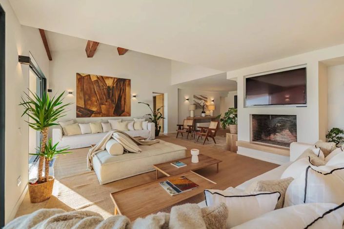 Image No.5-5 Bed House for sale