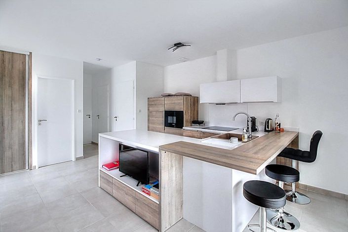 Image No.15-3 Bed House for sale