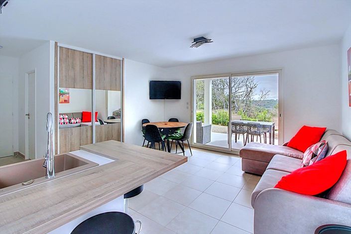 Image No.20-3 Bed House for sale