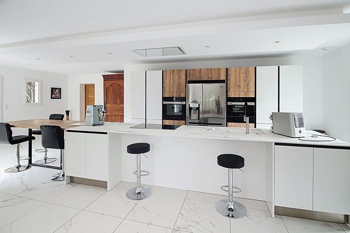 Image No.7-3 Bed House for sale