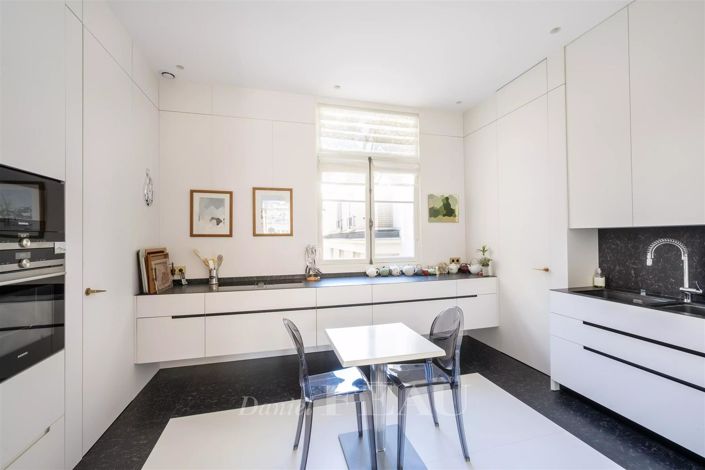 Image No.16-Appartement de 2 chambres à vendre à Paris