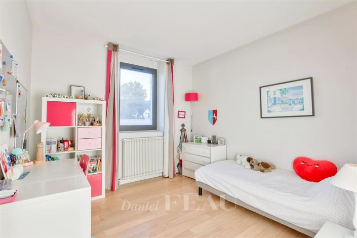 Image No.12-Maison de 4 chambres à vendre à Garches