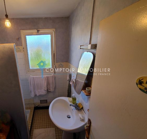 Image No.10-2 Bed House for sale