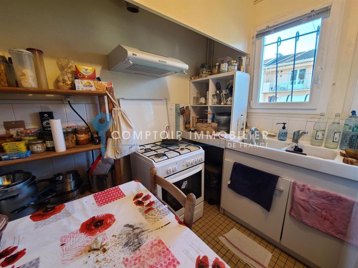 Image No.5-2 Bed House for sale