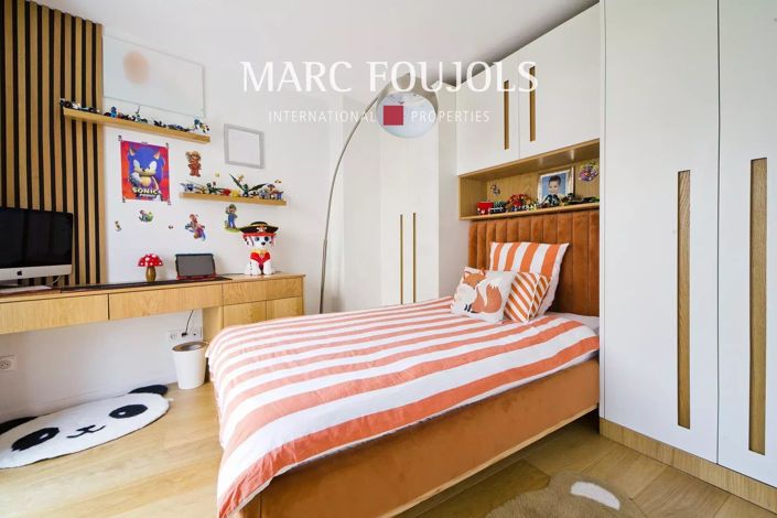 Image No.12-4 Bed House for sale