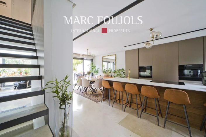 Image No.5-4 Bed House for sale