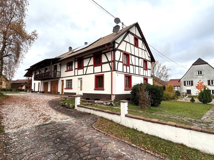 Image No.1-7 Bed House for sale