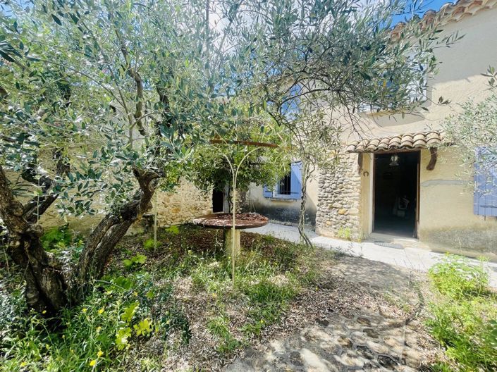 Image No.5-2 Bed House for sale