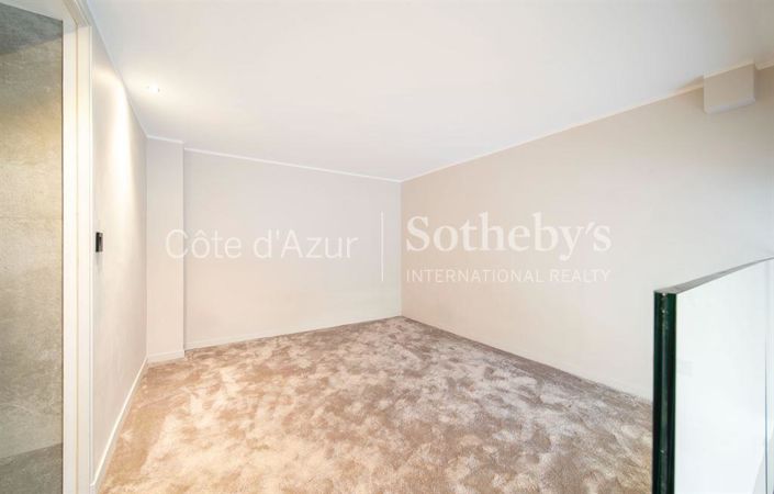 Image No.11-3 Bed Apartment for sale