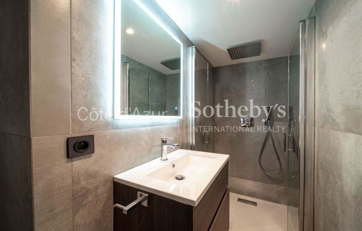 Image No.12-3 Bed Apartment for sale