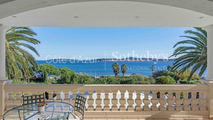 Image No.1-Propriété de 5 chambres à vendre à Grimaud