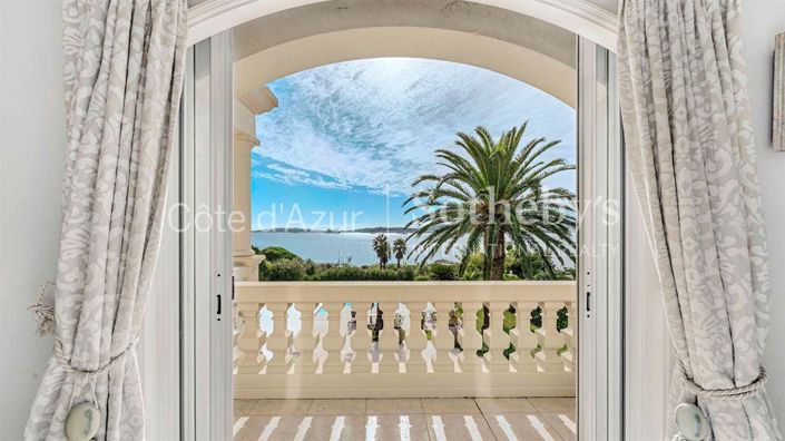 Image No.17-5 Bed Property for sale