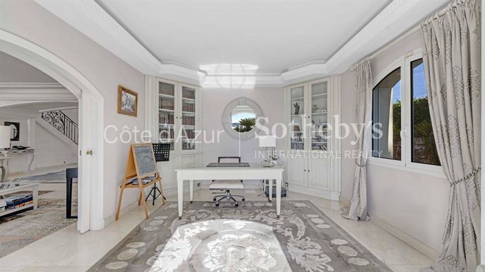 Image No.8-Propriété de 5 chambres à vendre à Grimaud