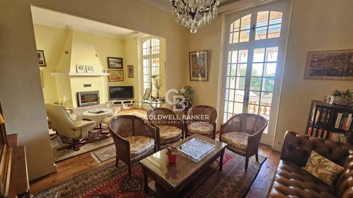 Image No.2-2 Bed House for sale