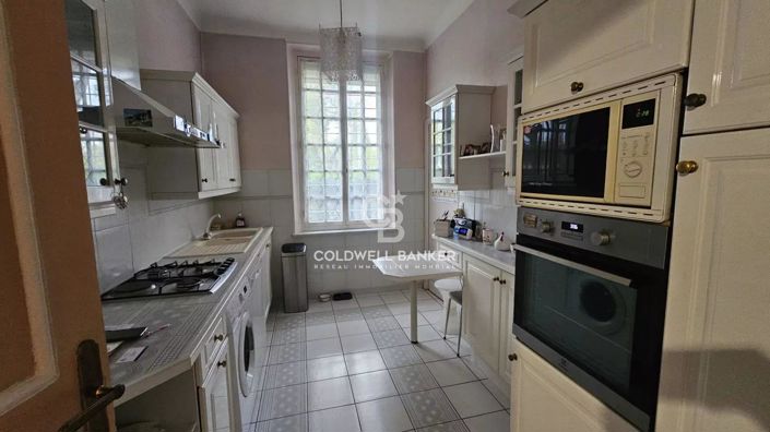 Image No.9-2 Bed House for sale