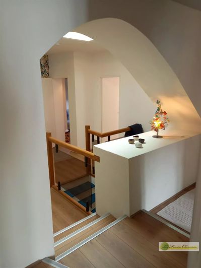 Image No.13-5 Bed House for sale