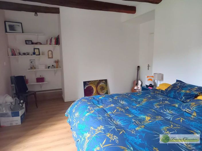 Image No.17-5 Bed House for sale