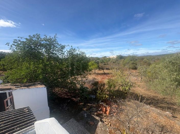 Image No.28-4 Bed House for sale