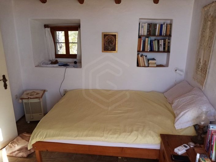 Image No.12-3 Bed House for sale