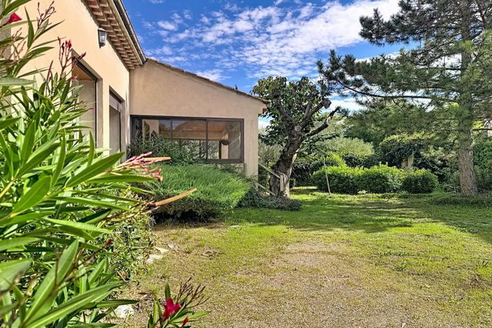 Image No.4-4 Bed House for sale