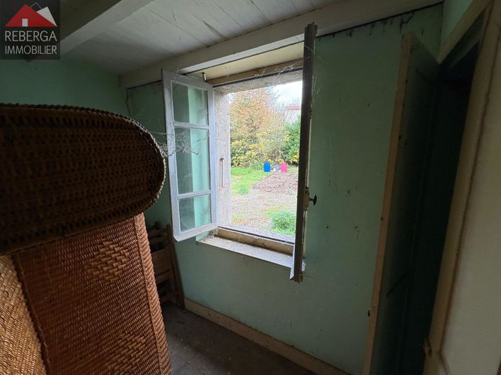 Image No.12-1 Bed House for sale