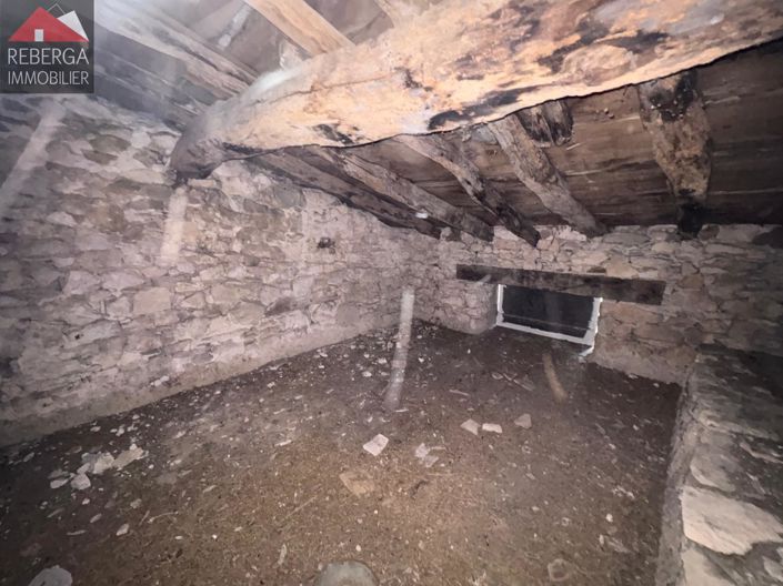 Image No.17-1 Bed House for sale