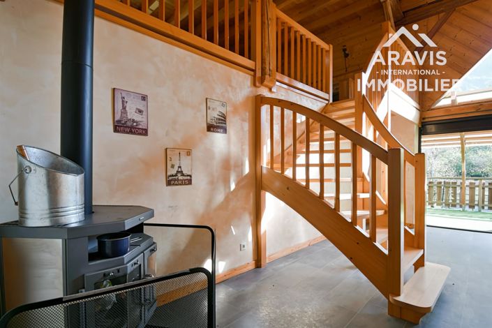 Image No.8-3 Bed House for sale