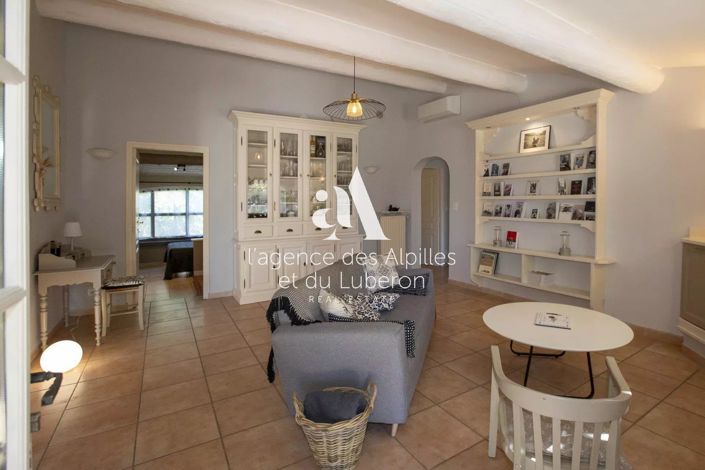 Image No.19-House for sale