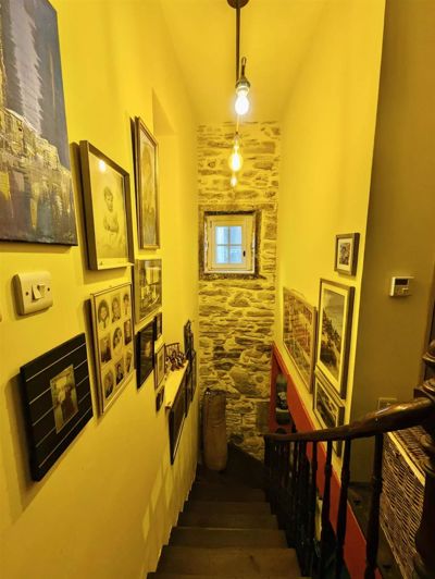 Image No.12-2 Bed House for sale