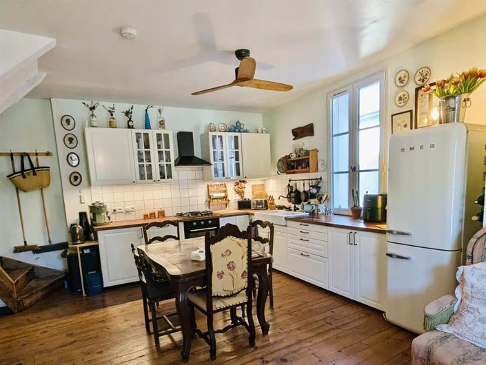 Image No.3-2 Bed House for sale