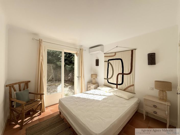 Image No.13-6 Bed House for sale