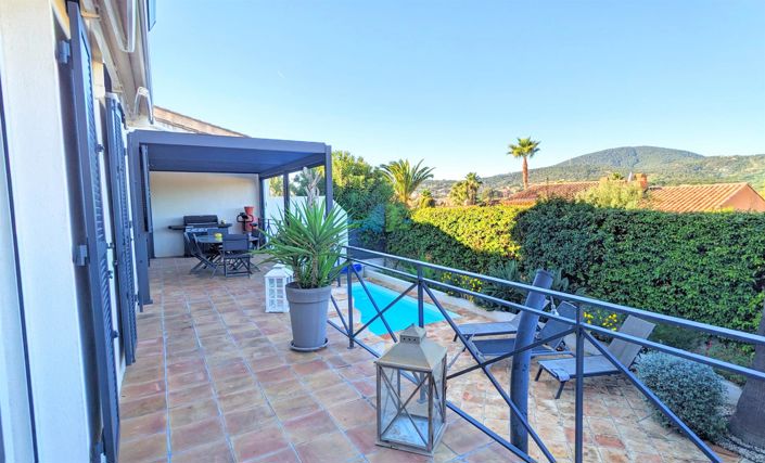 Image No.1-3 Bed House for sale