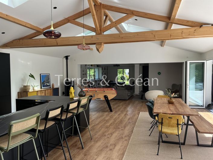 Image No.3-4 Bed House for sale