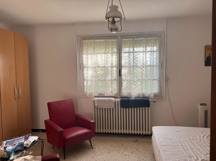 Image No.11-5 Bed House for sale