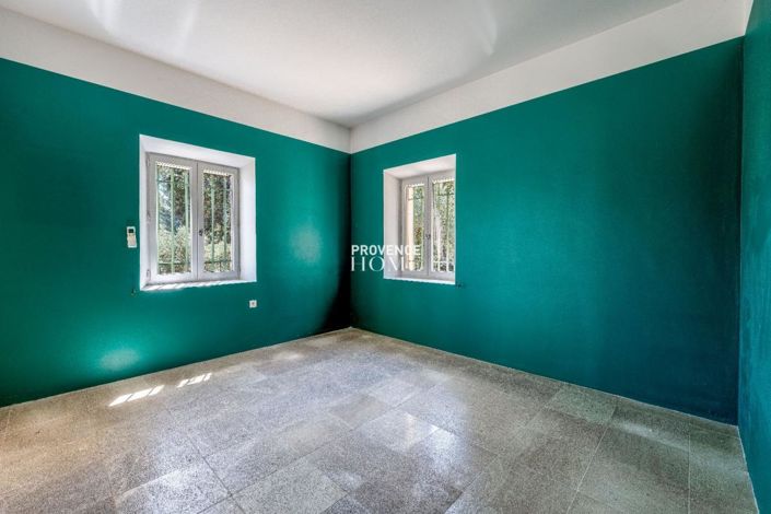 Image No.9-4 Bed House for sale