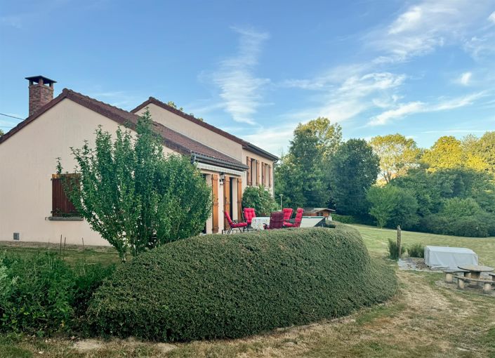 Image No.10-4 Bed House for sale