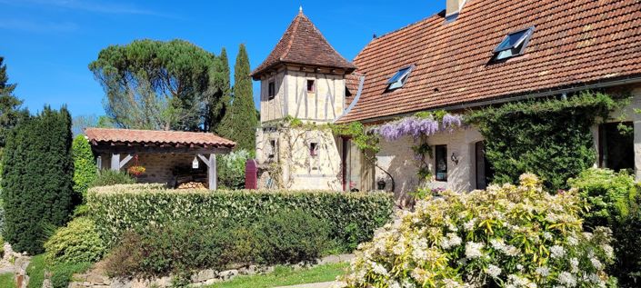 Image No.2-6 Bed House for sale