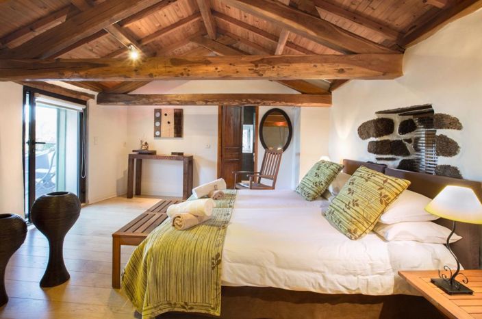 Image No.11-10 Bed House for sale