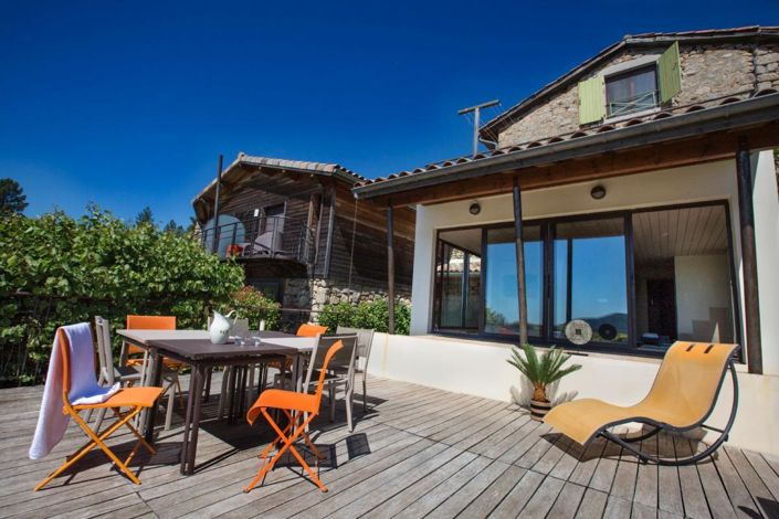 Image No.5-10 Bed House for sale