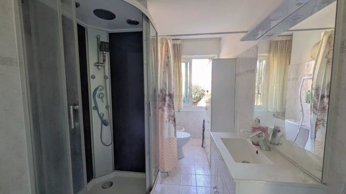 Image No.8-Apartment for sale