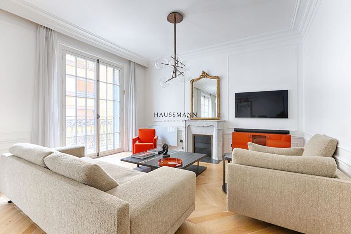 Image No.5-3 Bed Property for sale