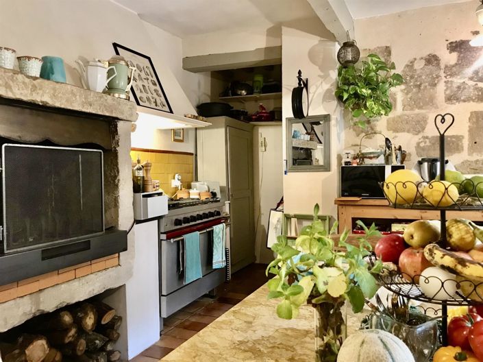 Image No.10-8 Bed House for sale