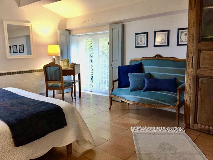 Image No.13-8 Bed House for sale