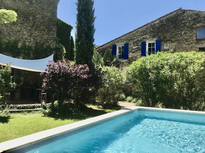 Image No.26-8 Bed House for sale