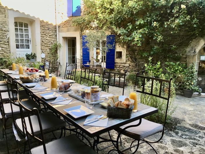 Image No.32-8 Bed House for sale