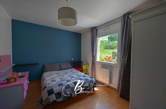 Image No.10-4 Bed House for sale